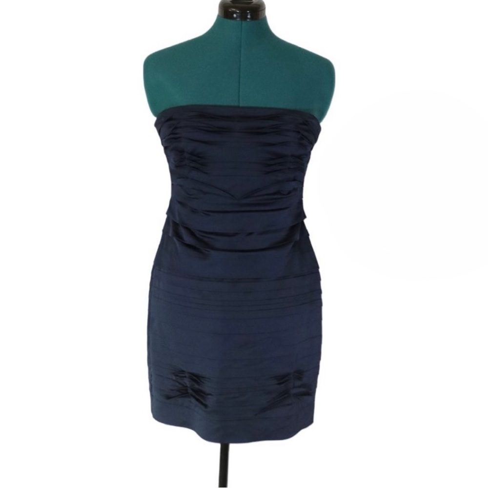 BCBG Navy Blue Strapless Cocktail Dress Size 6